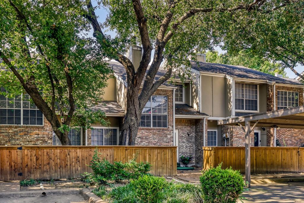 2420 Northlake Court