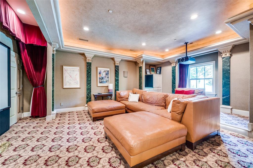 Willow Bend Country Ph Four - Residential