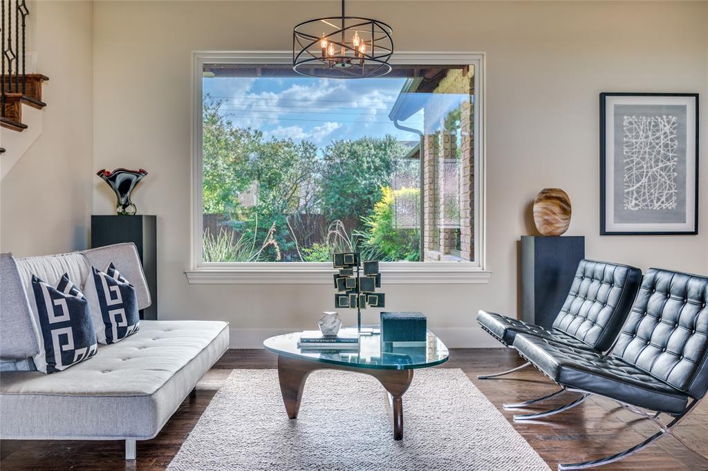 5650 Charlestown Drive