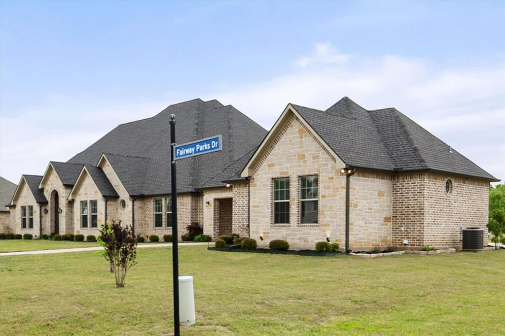 107 Fairway Parks Drive