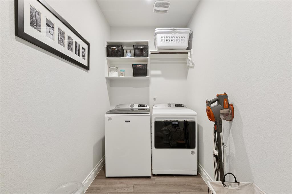 Prairie Oaks Ph 1 - Residential