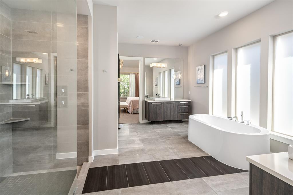 Creekside at Colleyville - Residential