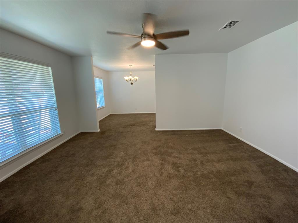 2116 Stratford Drive