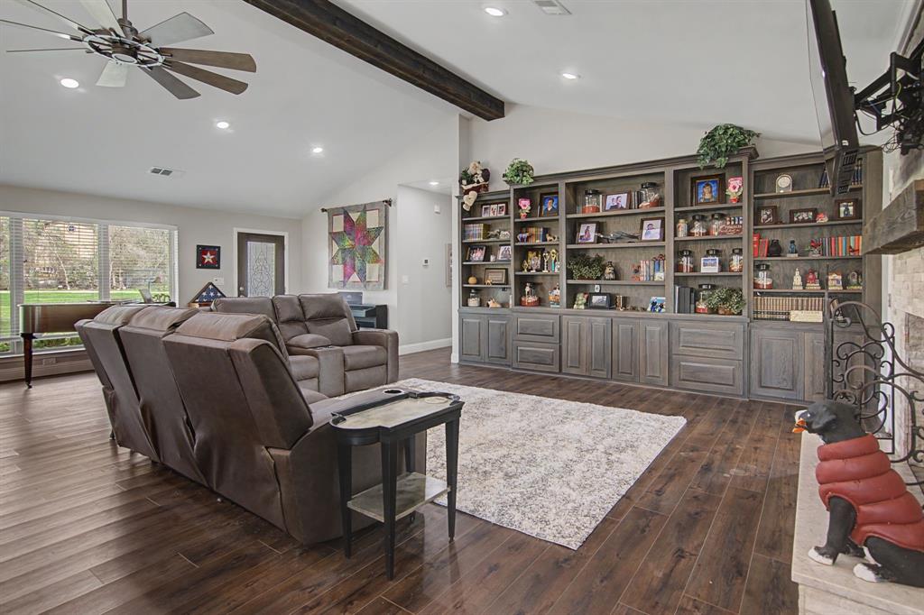 Freshhour 33 Survey Abstract - Land