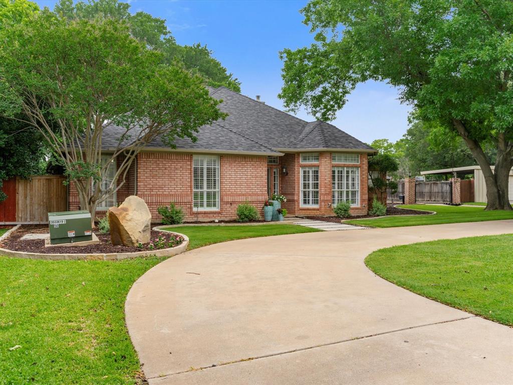9120 Timber Oaks Drive