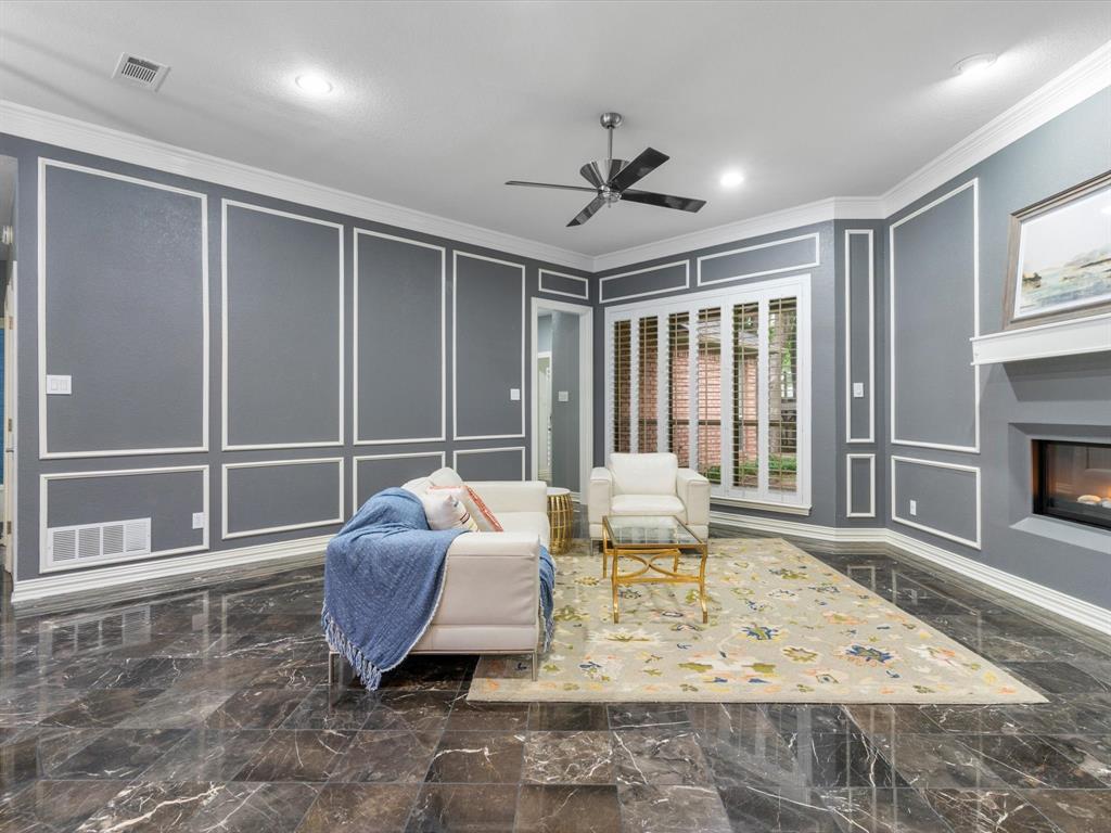 9120 Timber Oaks Drive