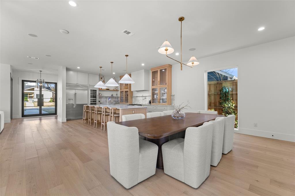 9000 Forest Hills Boulevard