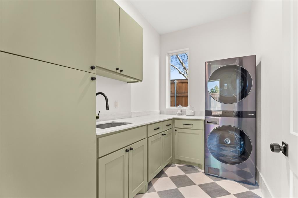 Broadvu - Residential