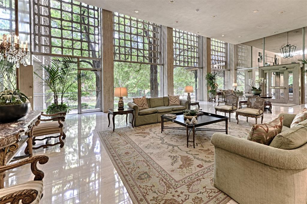 3525 Turtle Creek Boulevard 6D