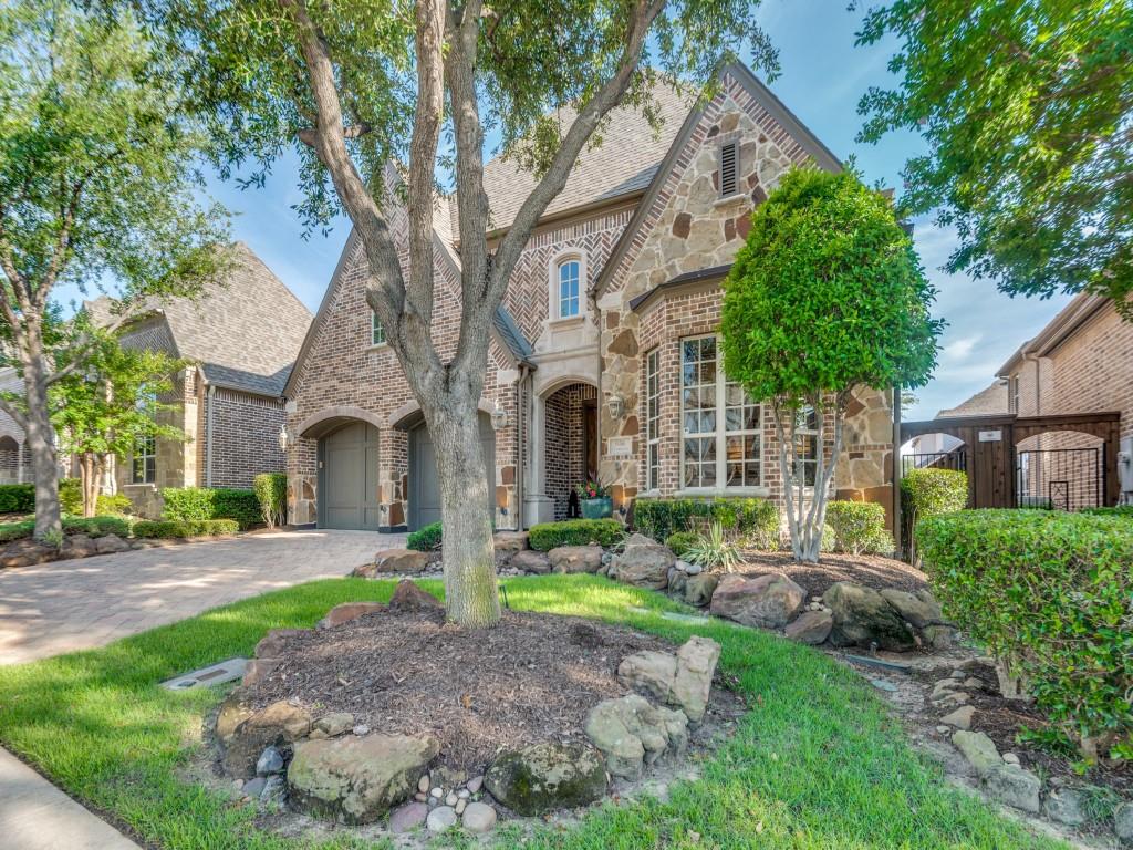 656 Clearwater Drive