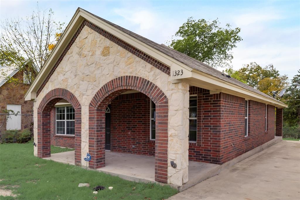 Trinity Heights - Residential Lease