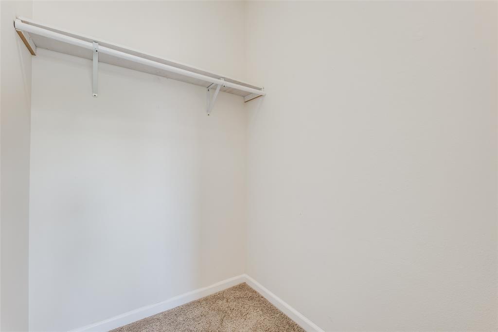 Lovers Lane Condos Ph 01 04 - Residential