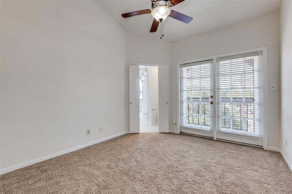 Lovers Lane Condos Ph 01 04 - Residential