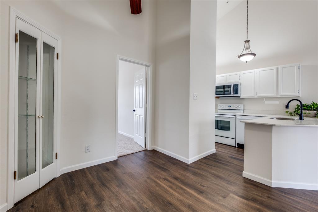 4800 W Lovers Lane 119
