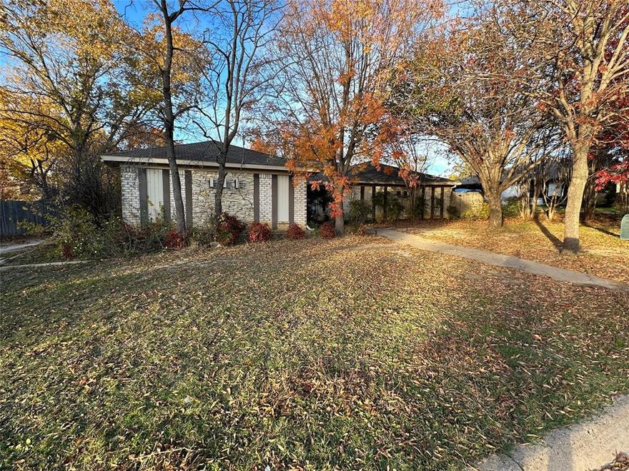 Being Sold AS-IS. Foundation work and remodeling needed. Cash only, no financing will be accepted. See foundation repair quotes and engineering reports in MLS Docs. No Survey available. No option period will be accepted, do all due diligences before submitting offer, no water will be turned on to property for inspections. No Sellers Disclosure is required from Sellers.