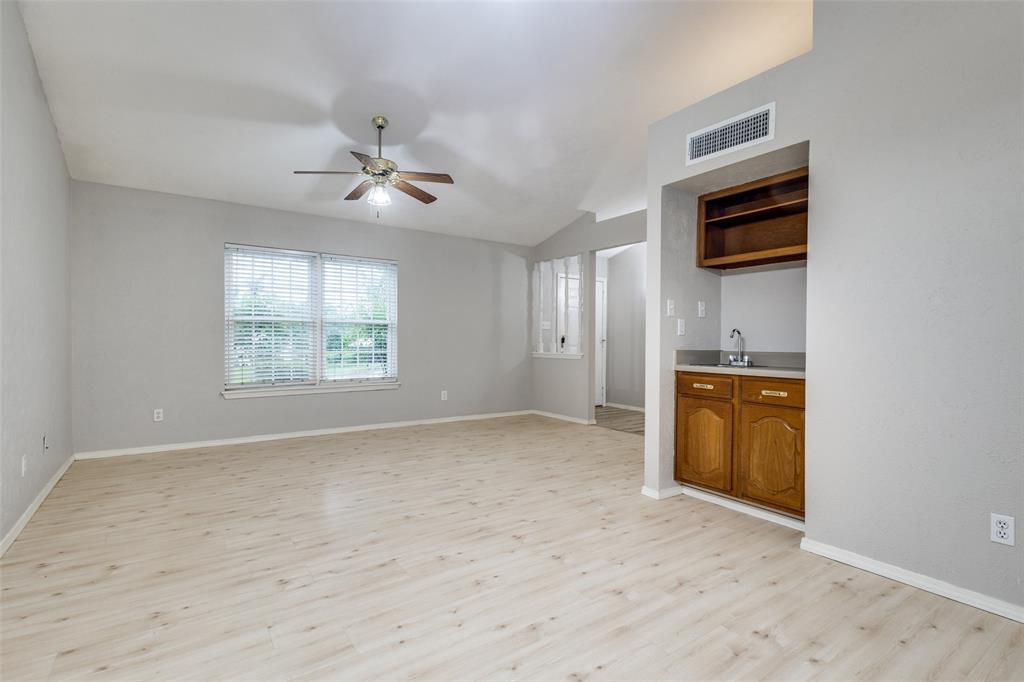 Westchester-Flower Mound 2 - Residential Lease