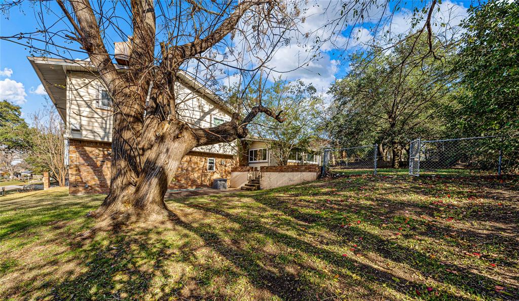 Lakeshore Hills - Residential