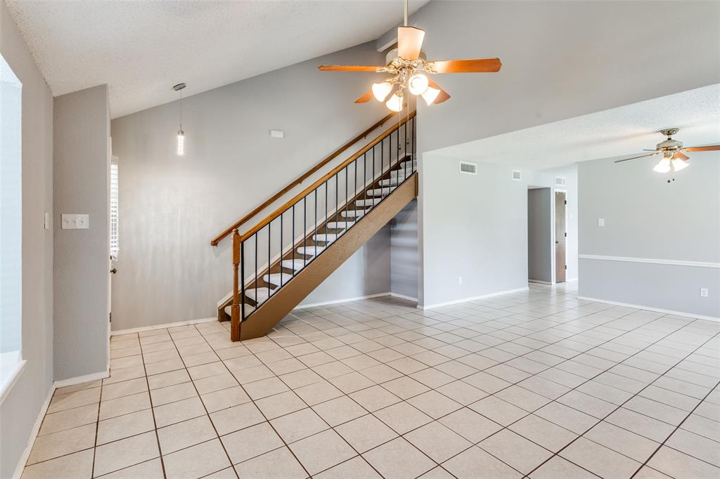 1456 Larchmont Drive