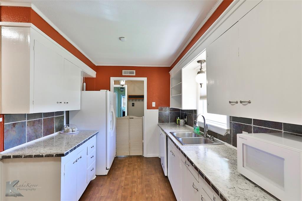 Elmwood West - Residential