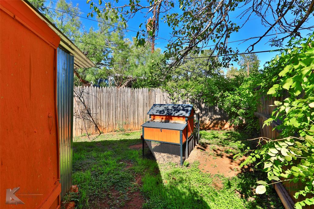 Elmwood West - Residential