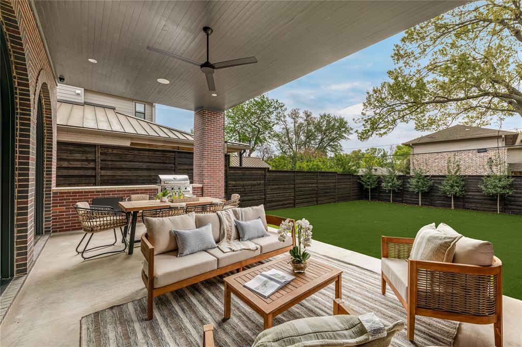 NORTH RIDGE ESTS - Residential