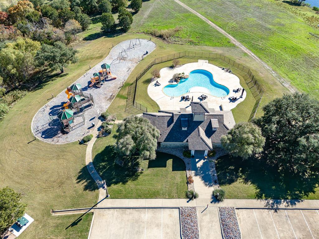 Retreat Ph 01 - Land