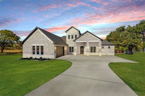 1161 Gonzollas Road Springtown TX 76082