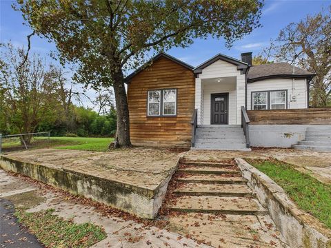 823 Havendon Circle Dallas TX 75203