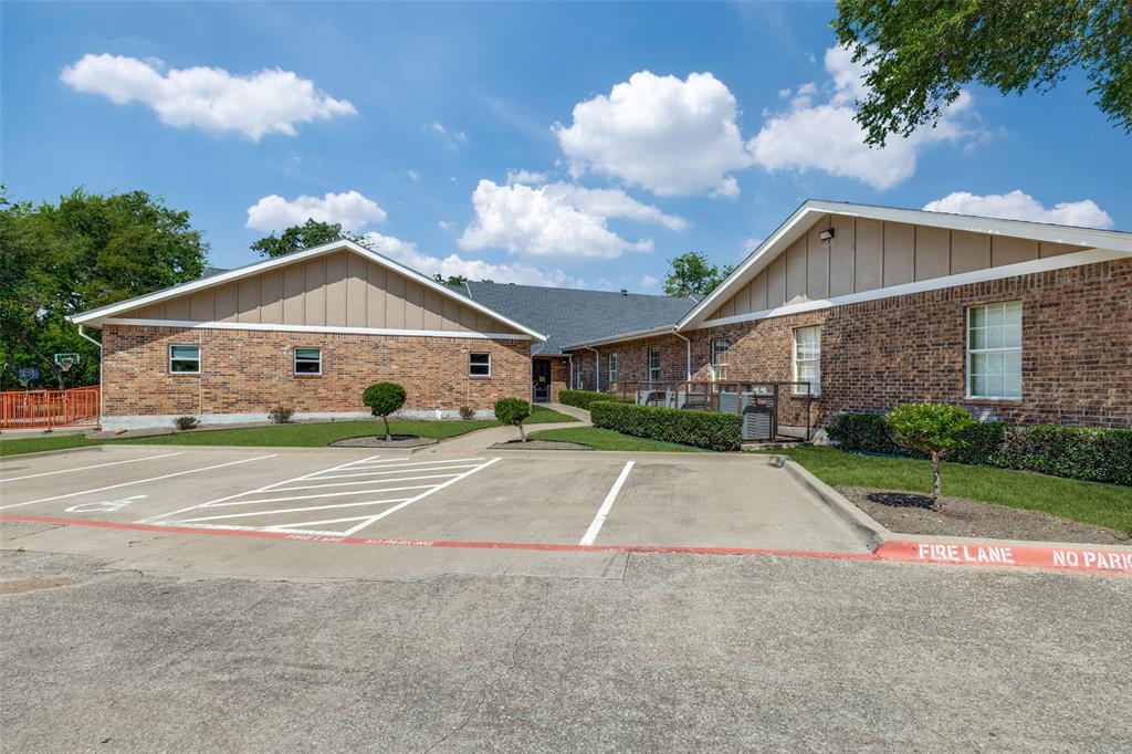 Stults Rd - Commercial Sale