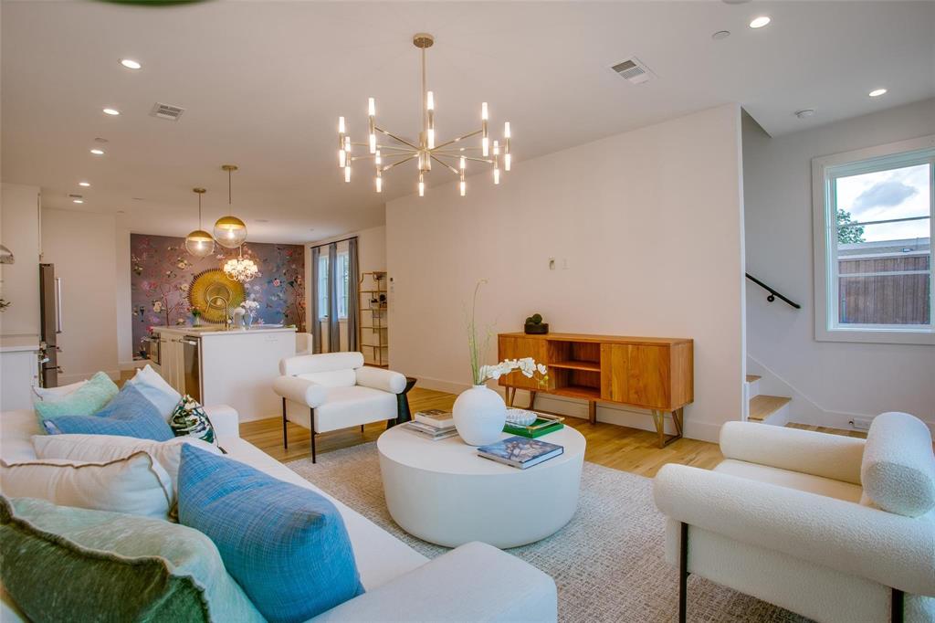 Lakeside - Residential