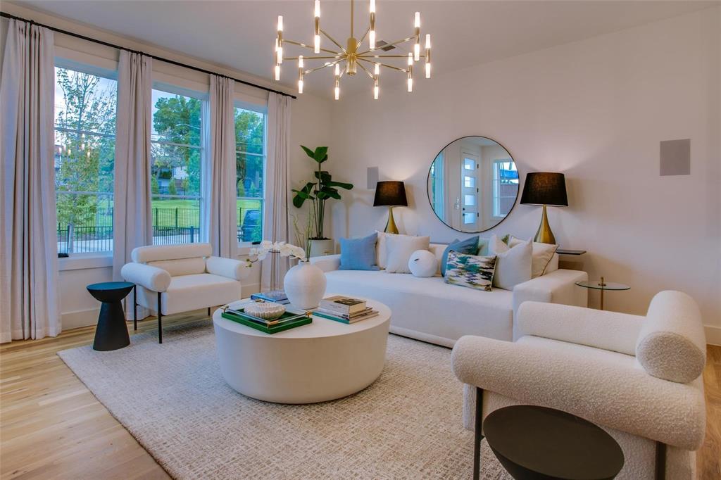 Lakeside - Residential