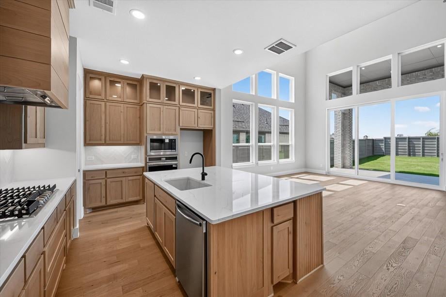 2220 Atlas Drive