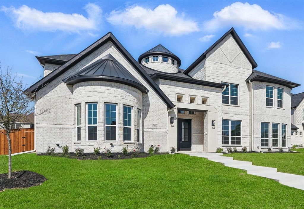 2609 Elaine Drive