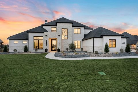 1805 Laguna Bay S Pelican Bay TX 76020