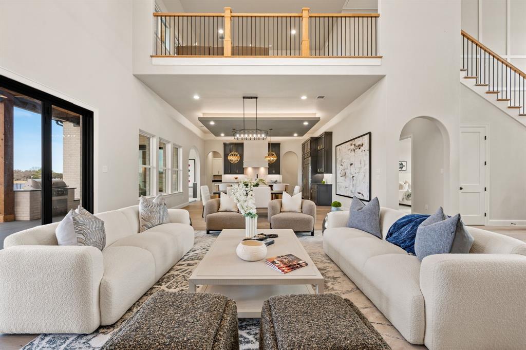 Laguna Bay - Residential