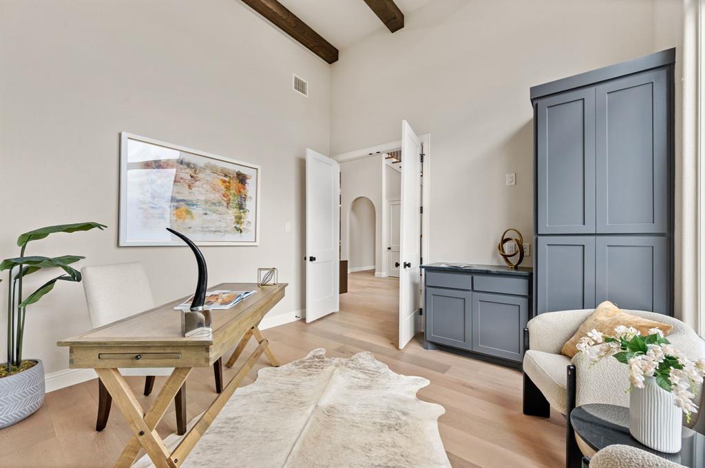 Laguna Bay - Residential