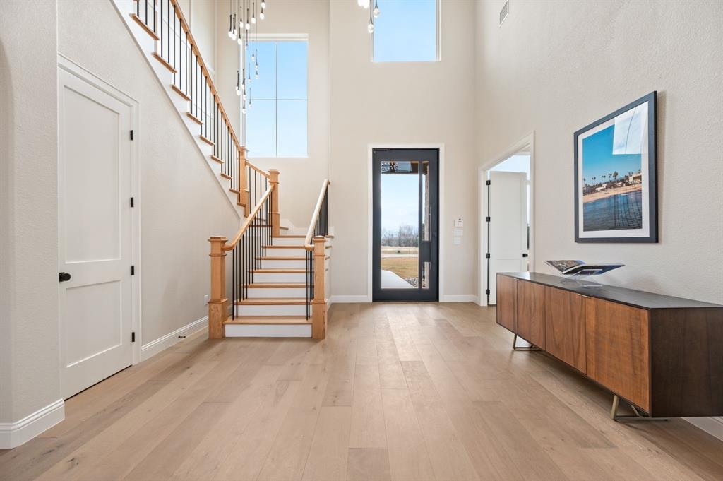 Laguna Bay - Residential