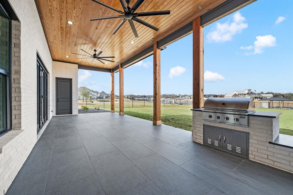 Laguna Bay - Residential