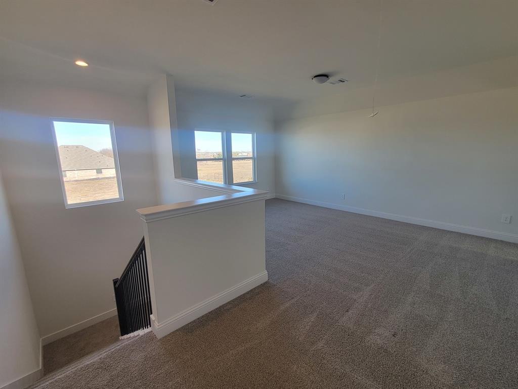 Summer Crest - Residential