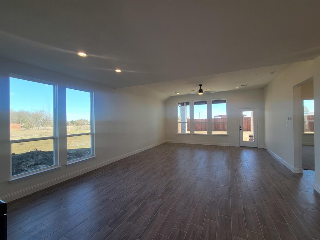 Summer Crest - Residential