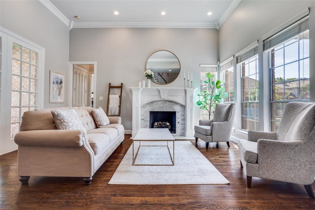 5928 Carnegie Lane