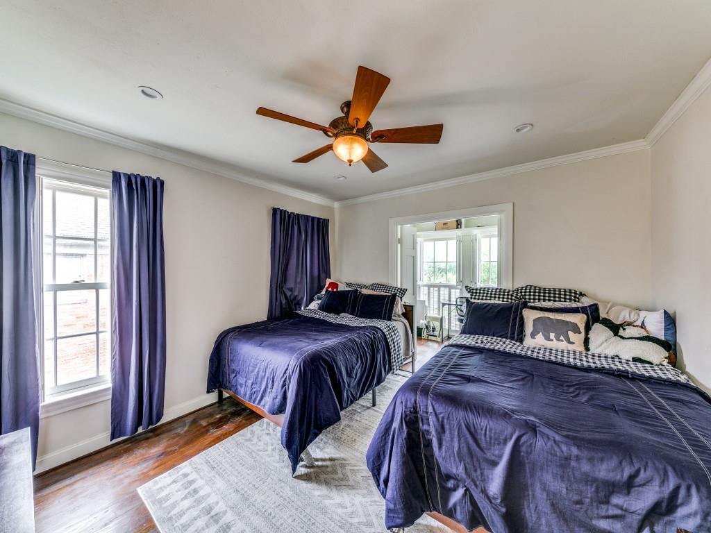 Highland Park High School - Residential Income