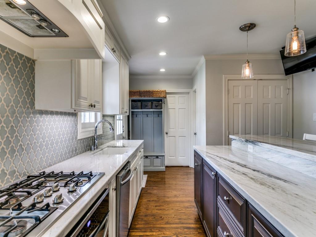 Highland Park High School - Residential Income