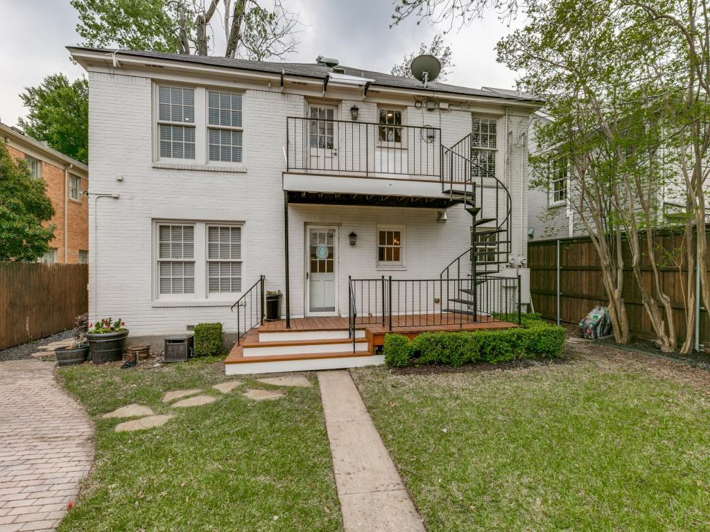 Highland Park High School - Residential Income