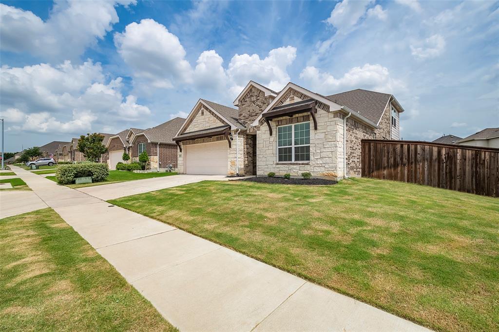3829 Hawsbrook Lane