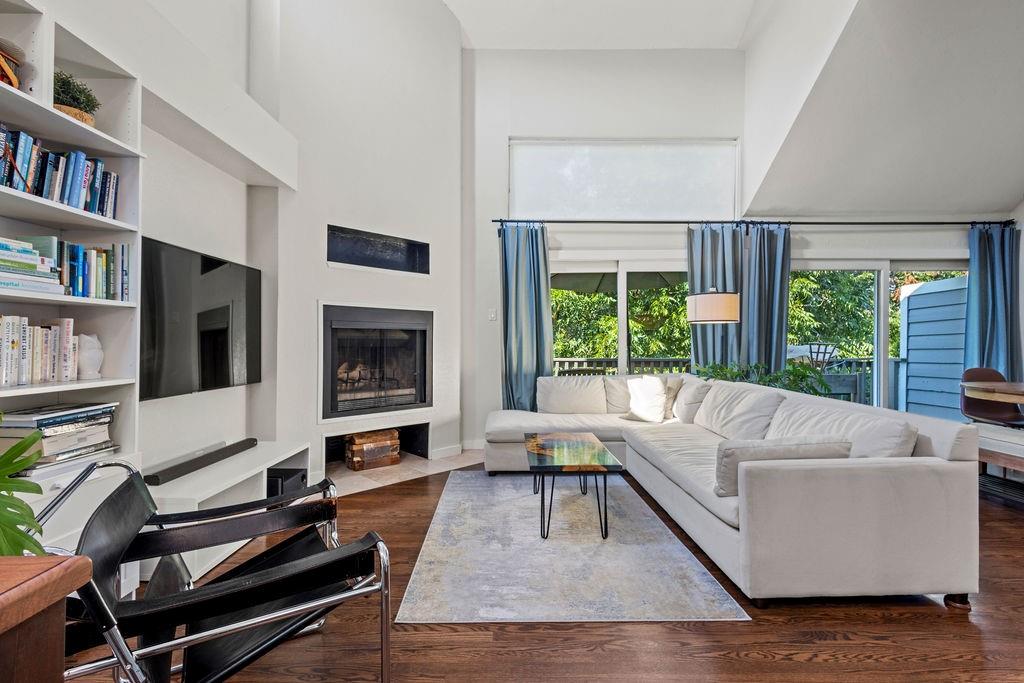 Treetops II Condos Bldg 10 - Residential Lease