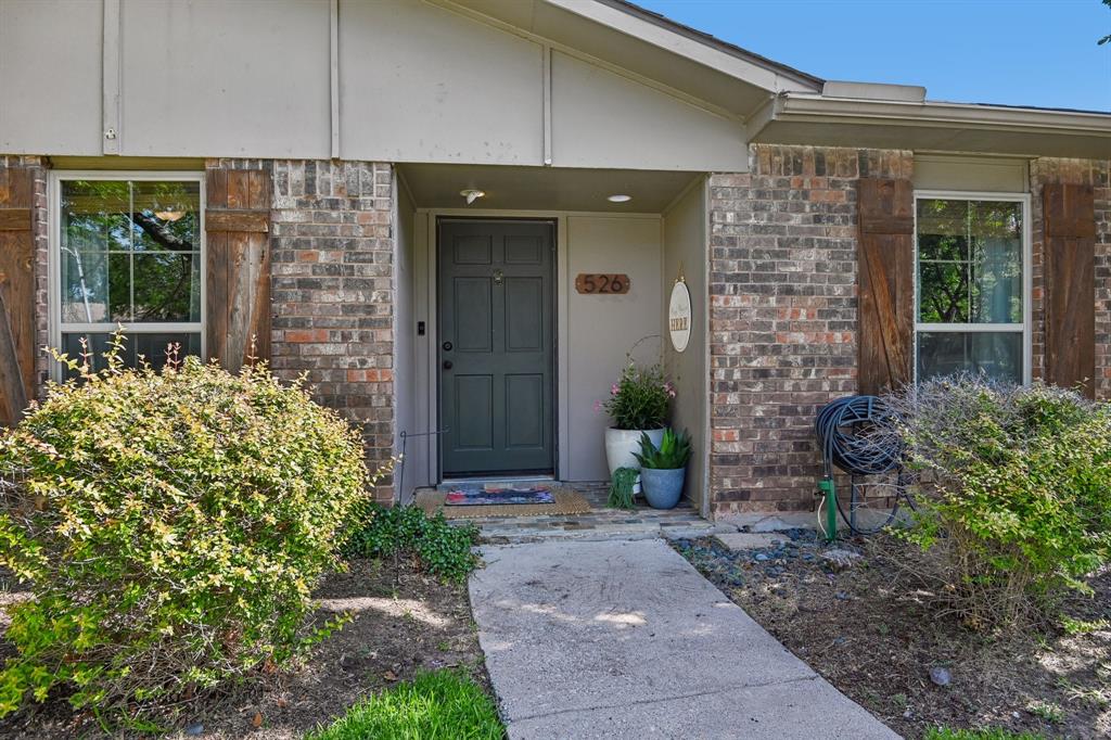 526 Shadowcrest Lane