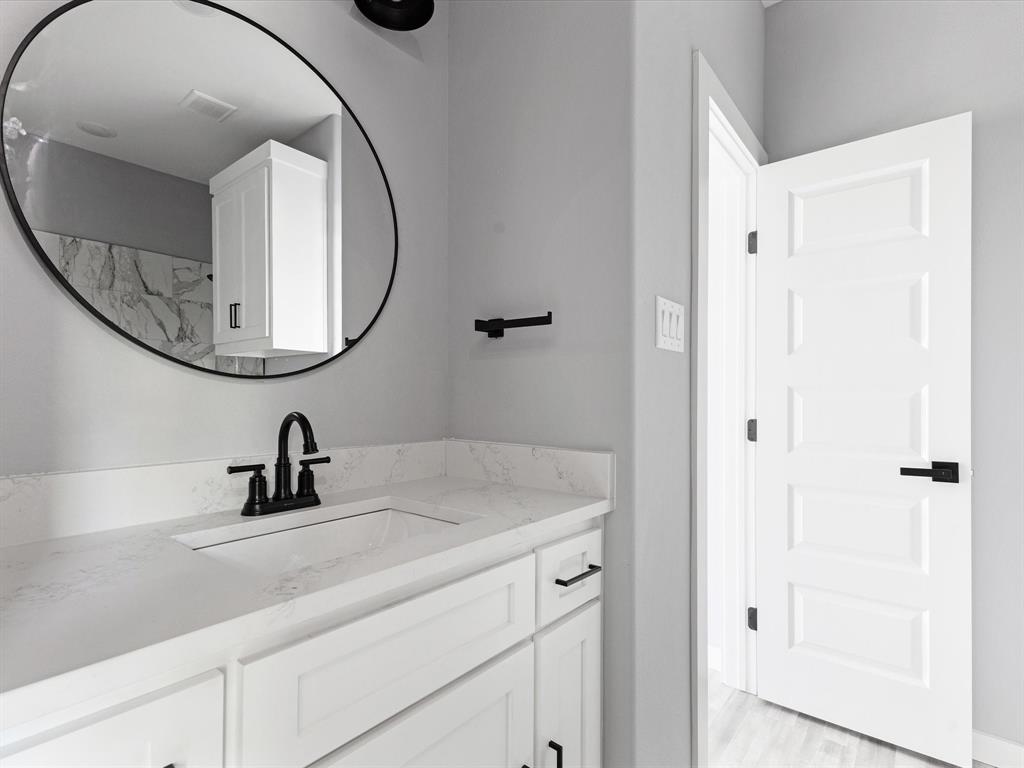 WOLCOTT, A J - Residential