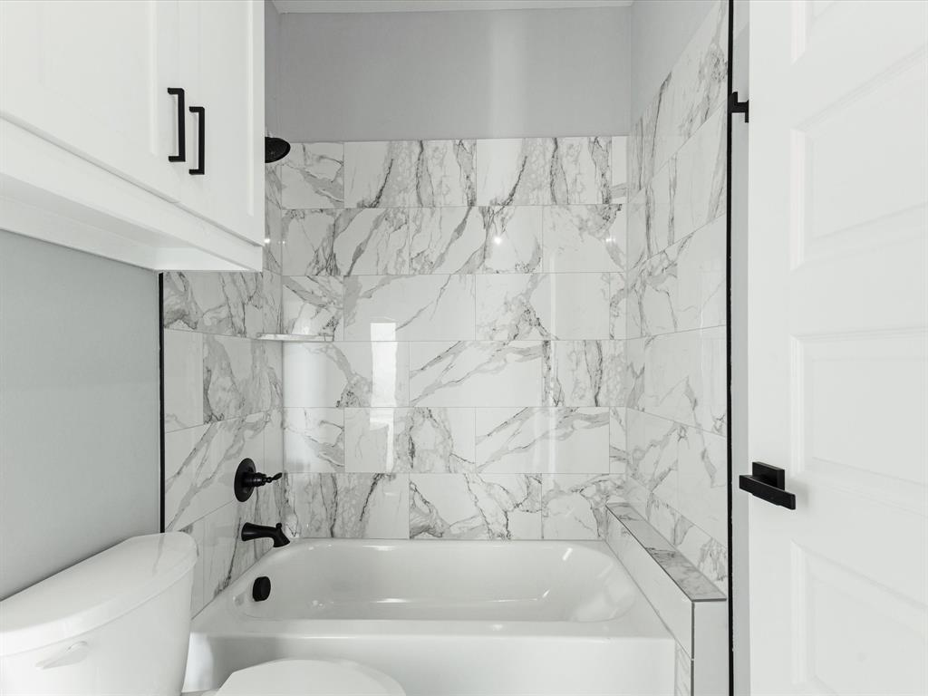 WOLCOTT, A J - Residential