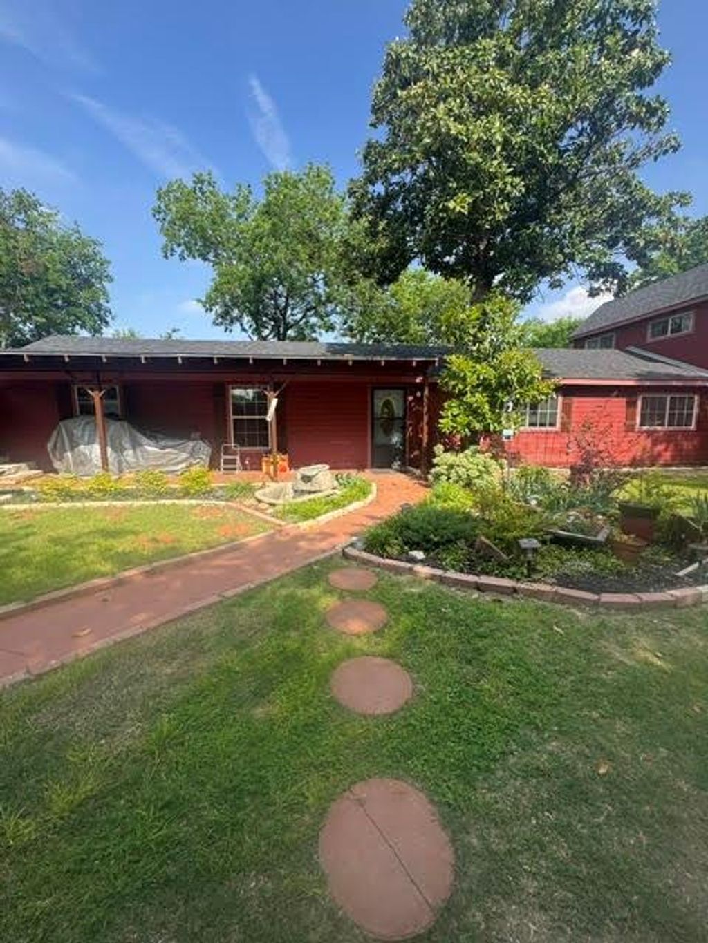 Photo of 9619 Santa Monica Drive, Fort Worth, TX 76116 (MLS # 21252627)